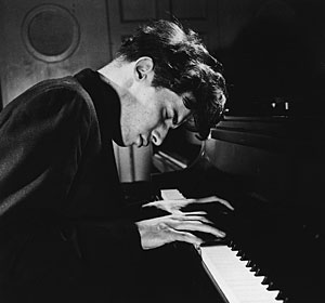 gould-pianist